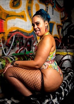 Jenny Picante image 2 of 2