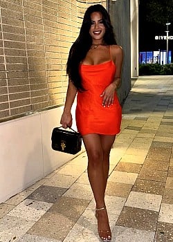 Jenny Roman image 3 of 3
