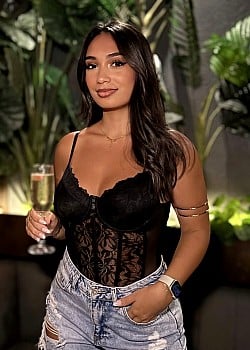 Jennyfer Chamoun