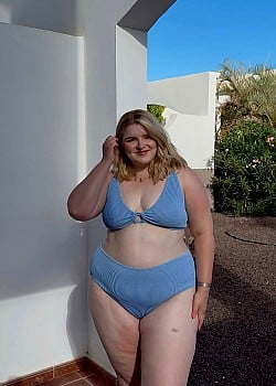 Jess Bacon image 2 of 4