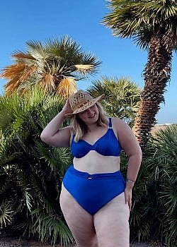 Jess Bacon image 3 of 4