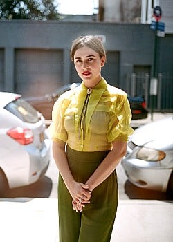 Jess Williamson image 4 of 4