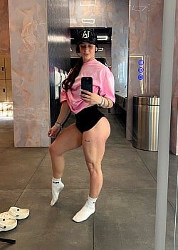 Jessica Desatnick image 2 of 2