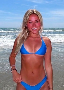 Jessica Field image 2 of 4