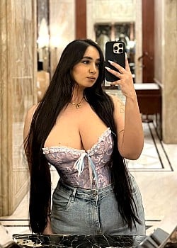 Jessica Garella image 4 of 4