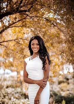 Jessica Hearns image 3 of 4