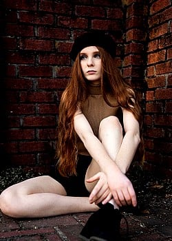 Jessica Lynette image 4 of 4
