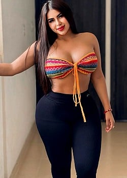 Jessica Meza image 4 of 4