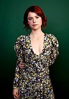 Jessie Buckley profile photo