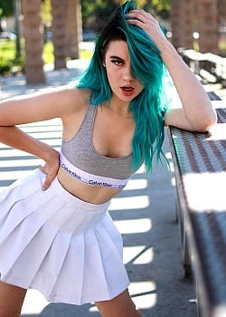 Jessie Paege image 3 of 3