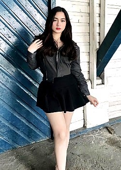 Jillian Ward image 4 of 4