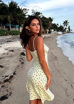JoEll Grace Perry image 2 of 4