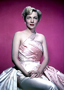 Joan Fontaine image 2 of 3