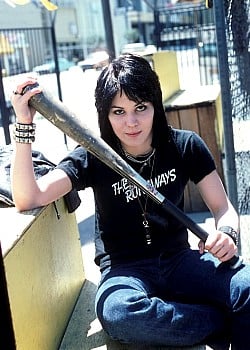 Joan Jett image 4 of 4