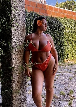 Joana Ribeiro (Instagram) image 3 of 4