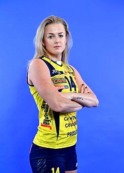 Joanna Wolosz image 1 of 3