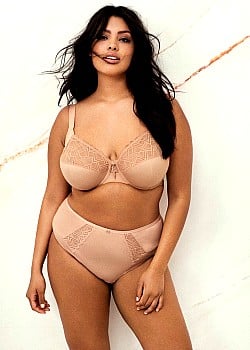 Jocelyn Corona image 3 of 4