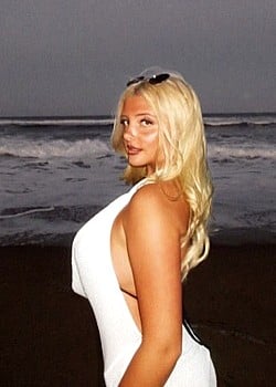 Jocelyn Weinberg image 1 of 4