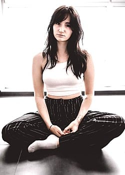 Jodie Calussi image 3 of 4