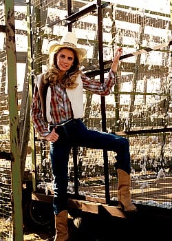 Jodie Fisher image 2 of 2