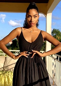 Johane Matignonoff image 1 of 4