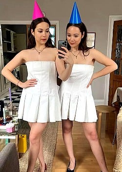 Jonsdottir Twins image 2 of 2