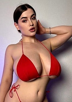 Josie Addington image 1 of 1