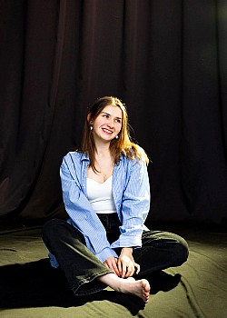 Josie Nadile image 2 of 3