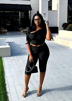 Joyy (Instagram) image 4 of 4