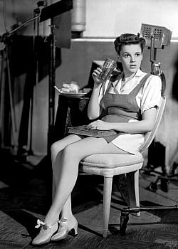 Judy Garland image 3 of 3