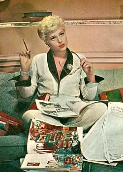 Judy Holliday image 3 of 3