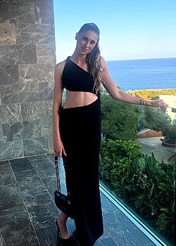 Jule Brand image 2 of 3