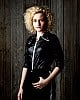 Julia Garner image 2 of 4