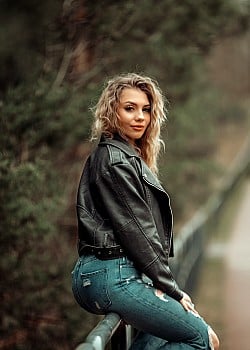 Julia Hibner