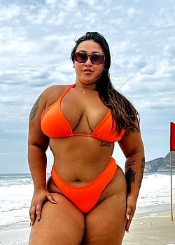 Julia Moraes (BBW) image 1 of 4