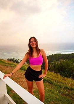 Julia Nadal image 3 of 4