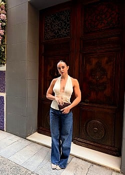 Julia Palazon image 2 of 2