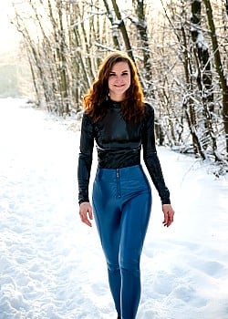 Julia Sahr