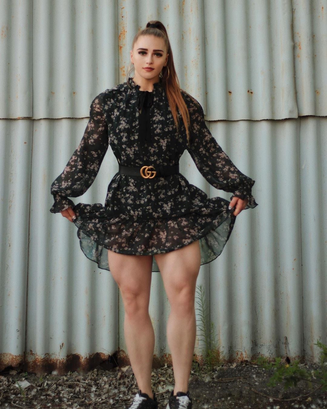 Julia Vins - Free pics, galleries & more at Babepedia