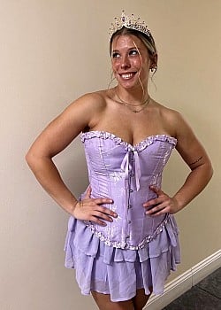 Julia Yeager image 3 of 3