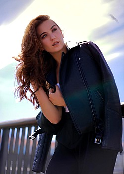 Juliana Boller image 2 of 4
