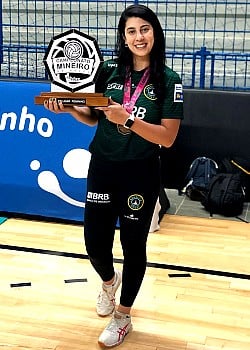 Juliana Carrijo image 2 of 2