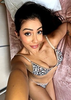 Juliana Herrera image 2 of 4