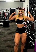 Juliana Moura profile photo