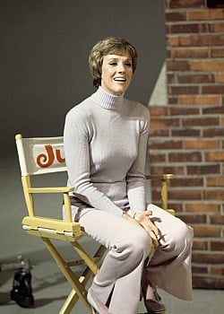 Julie Andrews image 4 of 4