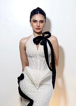 Julie Anne San Jose