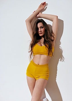 Julie Boye image 2 of 3