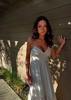 Juliette Banville image 1 of 4