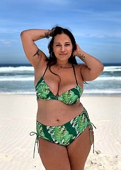 Junette Syster image 4 of 4