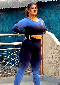 Jyotsna Yadav image 2 of 4